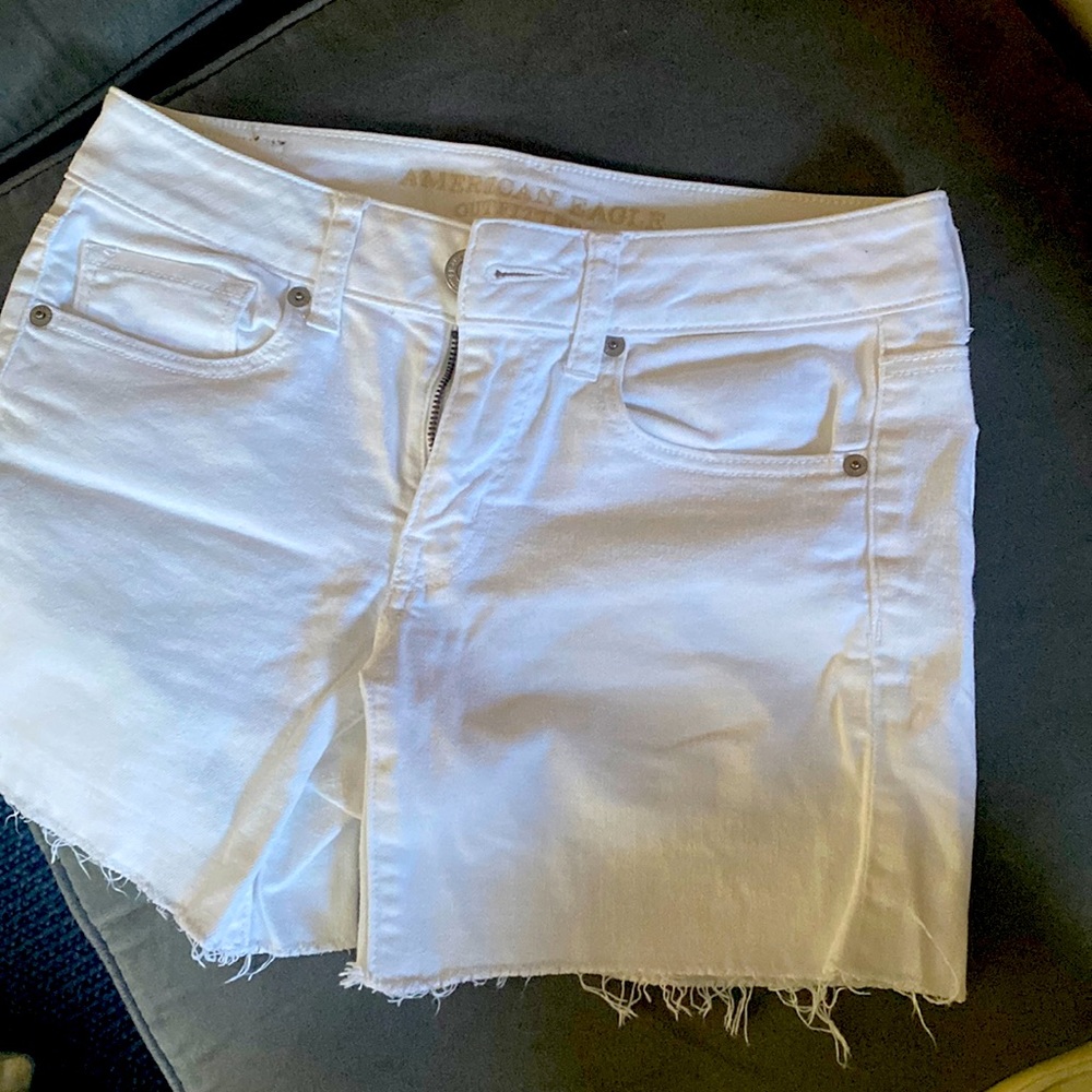 Stretch MIDI White Jean Shorts